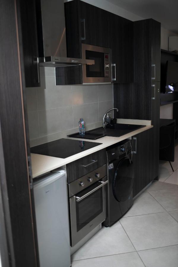 Accra Comfy Studio At Embassy Gardens Cantonments エクステリア 写真